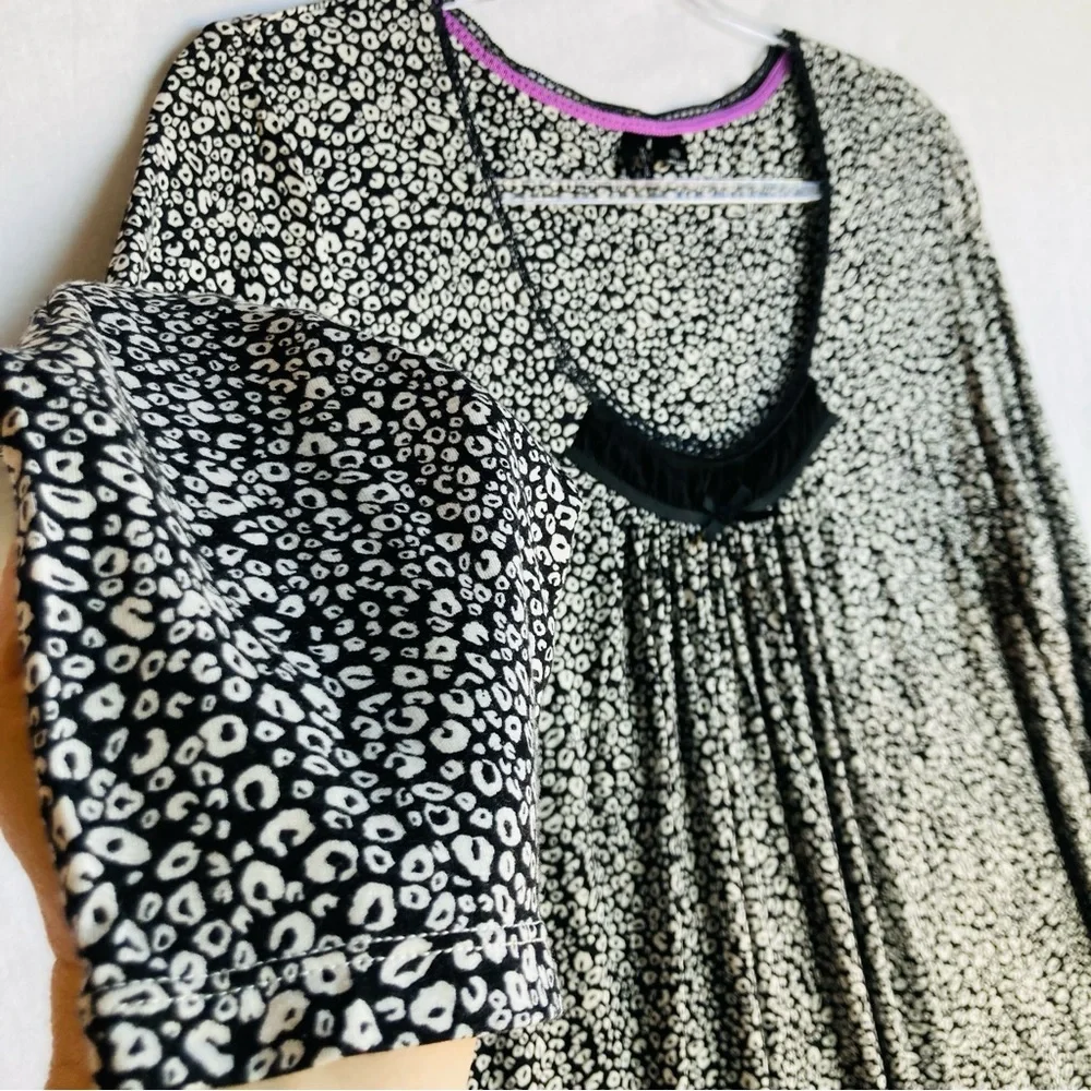 Kensie Women's abstract animal print quarter length sleeve top blouse, Sz L - Picture 5 of 16